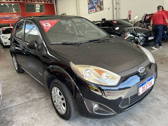 FORD FIESTA 1.6 MPI HATCH 8V FLEX 4P MANUAL FORD FIESTA 1.6 MPI HATCH 8V FLEX 4P MANUAL